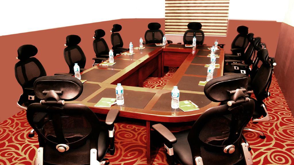 Sweet Spirit Hotel And Suites Danag - פורט הרקורט מראה חיצוני תמונה