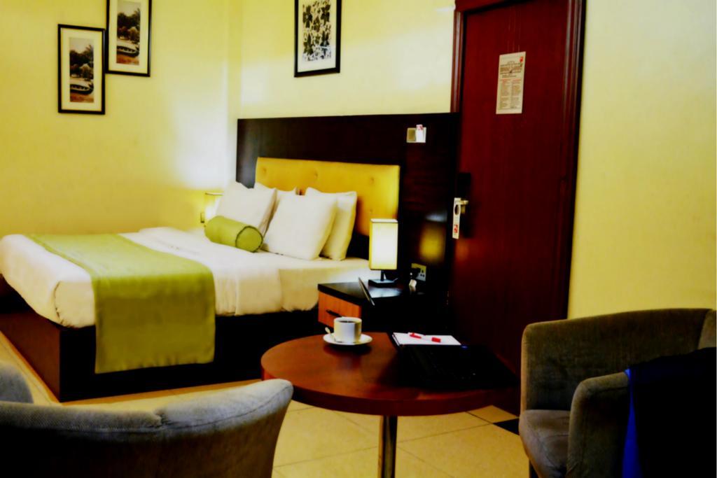 Sweet Spirit Hotel And Suites Danag - פורט הרקורט מראה חיצוני תמונה