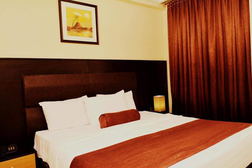 Sweet Spirit Hotel And Suites Danag - פורט הרקורט מראה חיצוני תמונה