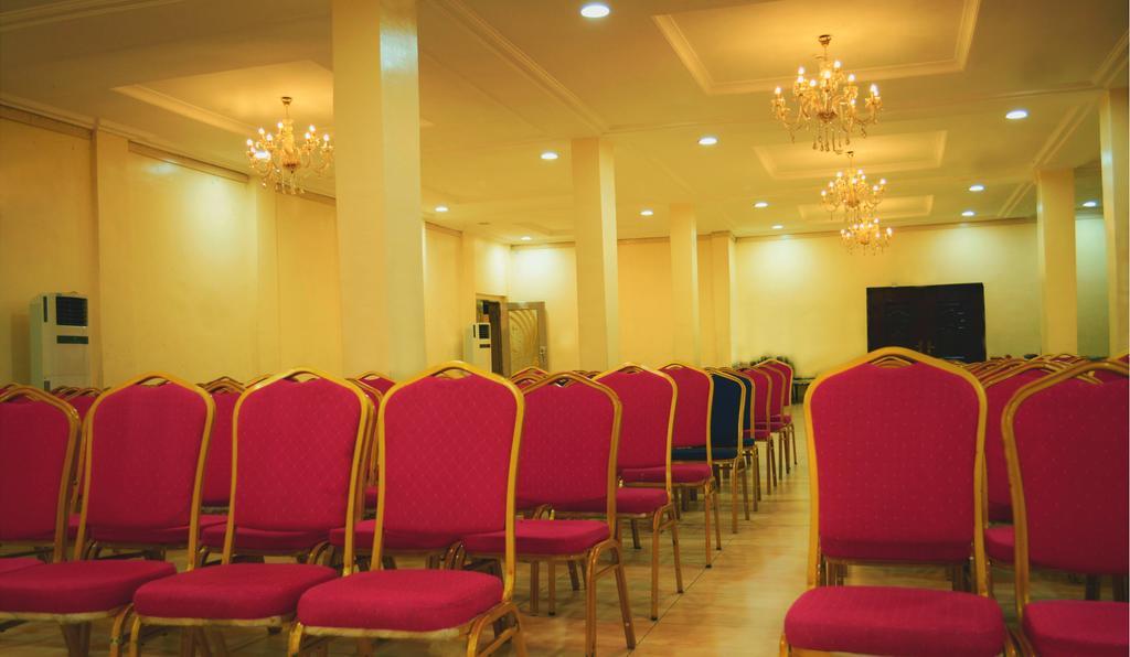 Sweet Spirit Hotel And Suites Danag - פורט הרקורט מראה חיצוני תמונה