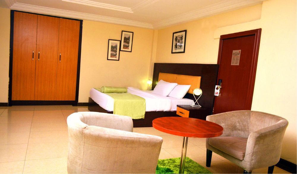 Sweet Spirit Hotel And Suites Danag - פורט הרקורט מראה חיצוני תמונה